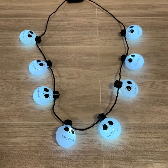 Disney The Nightmare Before Christmas Light Up Jack Skellinghton Necklace Works - Picture 1 of 5